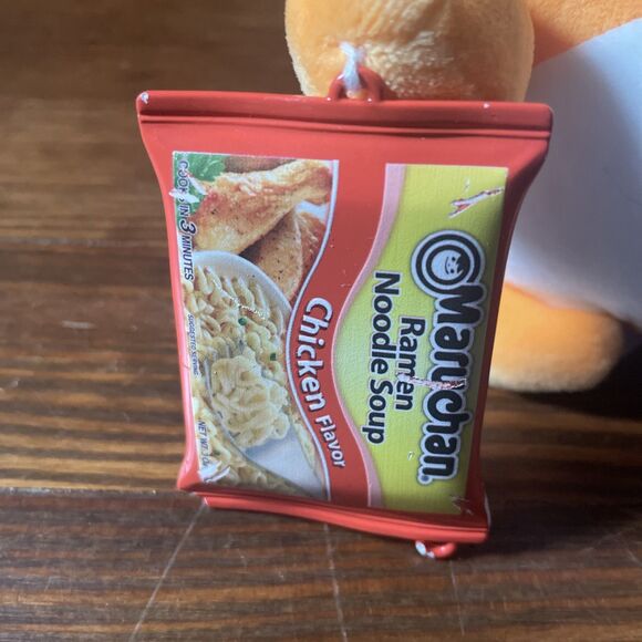 Plush Holding Maruchan Ramen Noodle Soup Chicken 5” Zuru Snackles - Picture 2 of 7